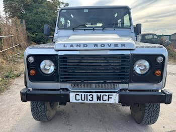 Used Land Rover Defender 110 2013 for sale - 79634563: Photo
