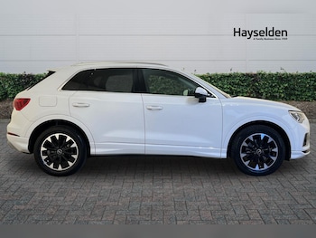 Used Audi Q3 2020 for sale - 76699612: Photo