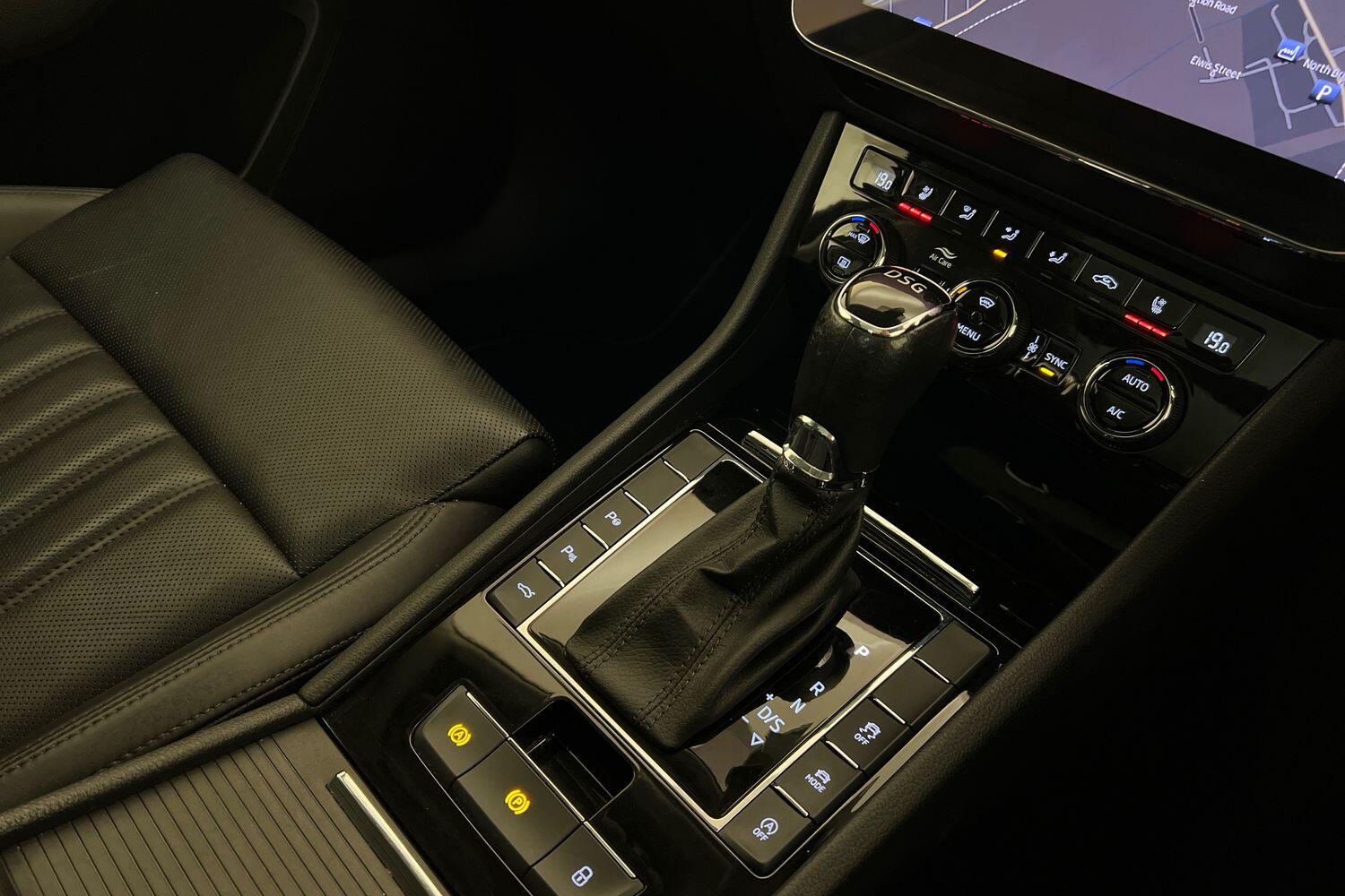 Used Skoda Superb 2019 for sale - 76673663: Photo 10