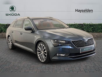 2019 (19) - 2.0 TDI CR 190 Laurin + Klement 5dr DSG [7 Speed]