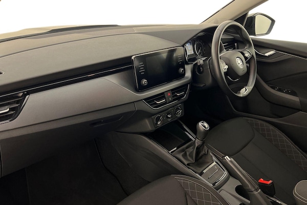 Used Skoda Kamiq 2021 for sale - 76268728: Photo 2