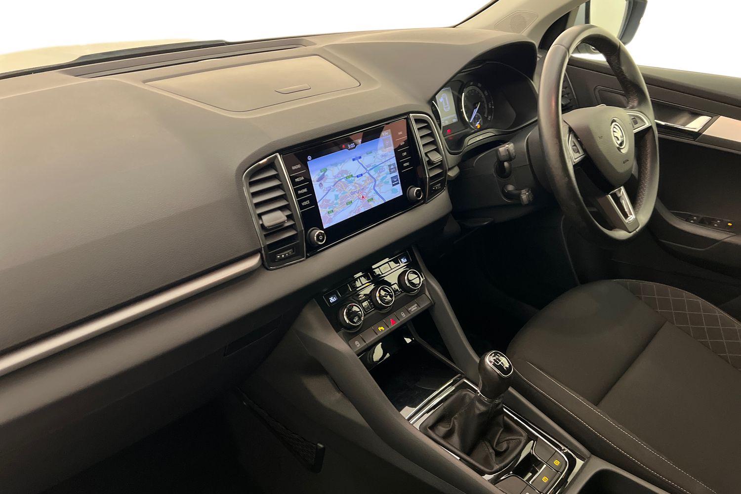 Used Skoda Karoq 2018 for sale - 76705425: Photo 2