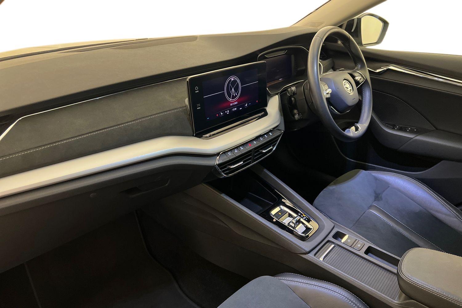 Used Skoda Octavia 2024 for sale - 76678307: Photo 2