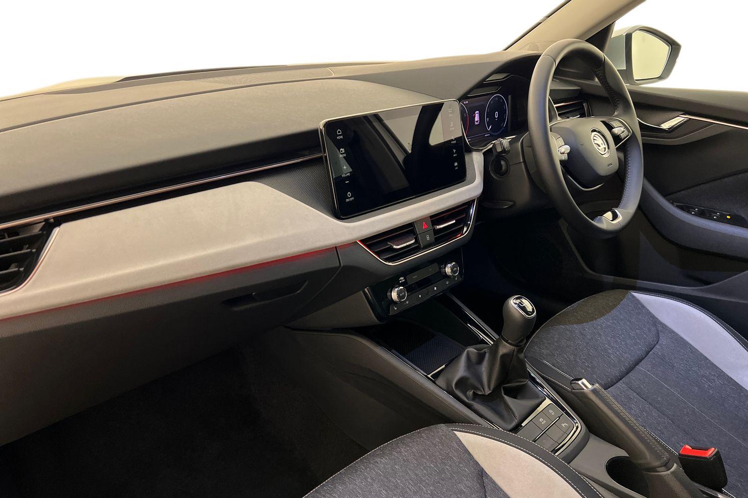 Used Skoda Kamiq 2025 for sale - 76680250: Photo 2