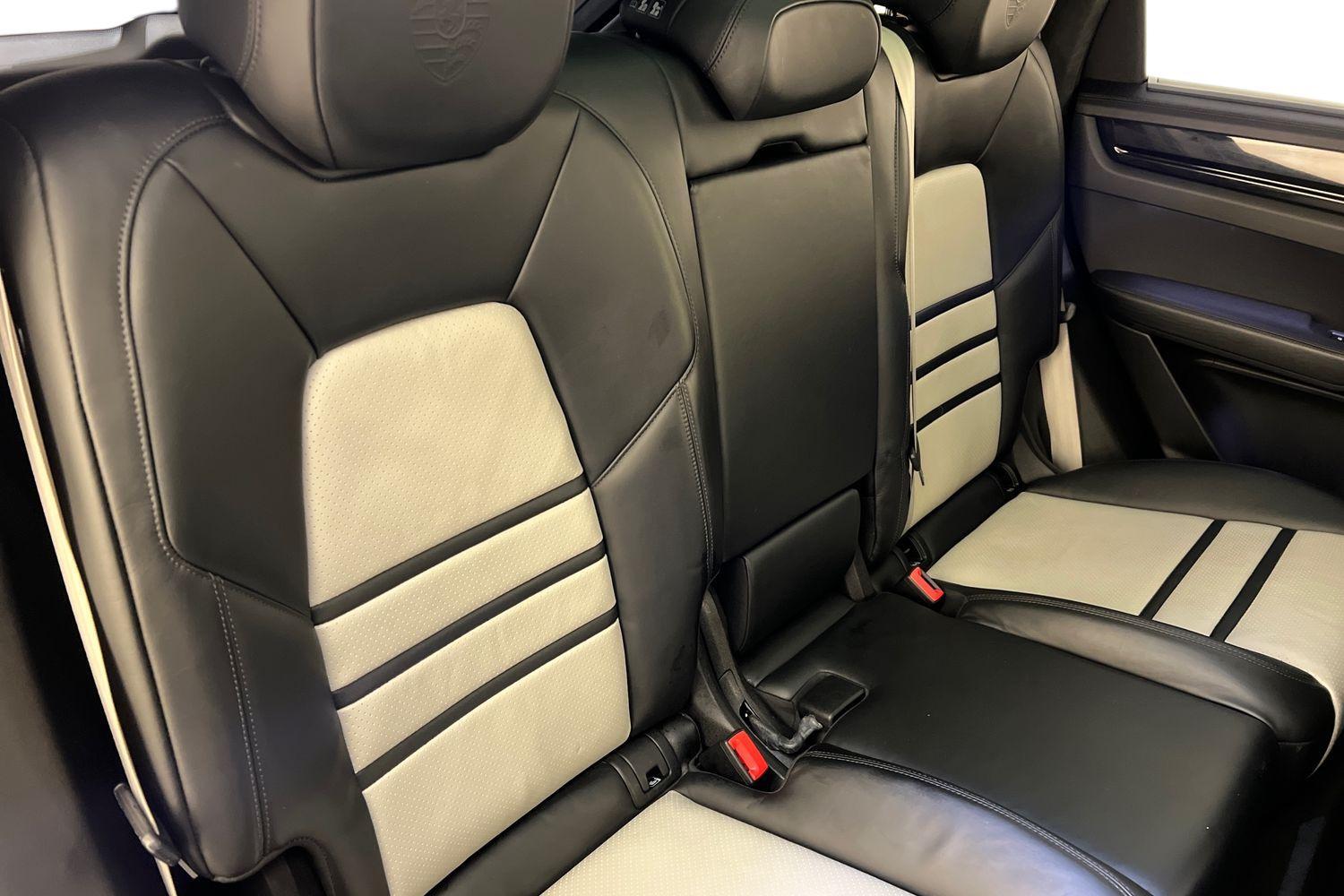 Used Porsche Cayenne 2022 for sale - 76675464: Photo 11