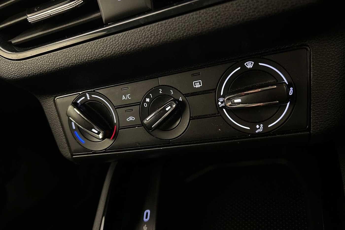 Used Skoda Kamiq 2023 for sale - 76837354: Photo 19