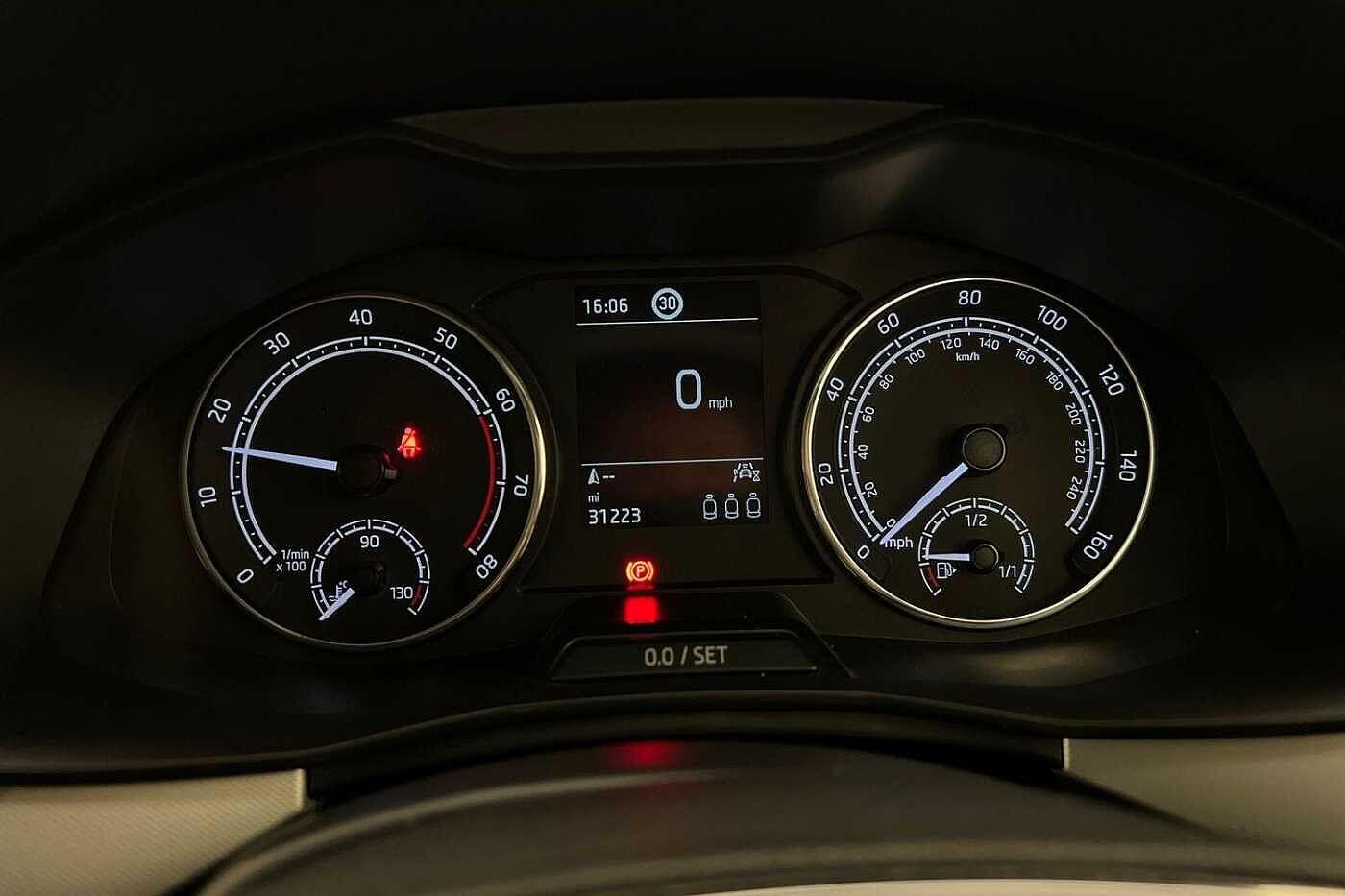 Used Skoda Kamiq 2023 for sale - 76837354: Photo 7