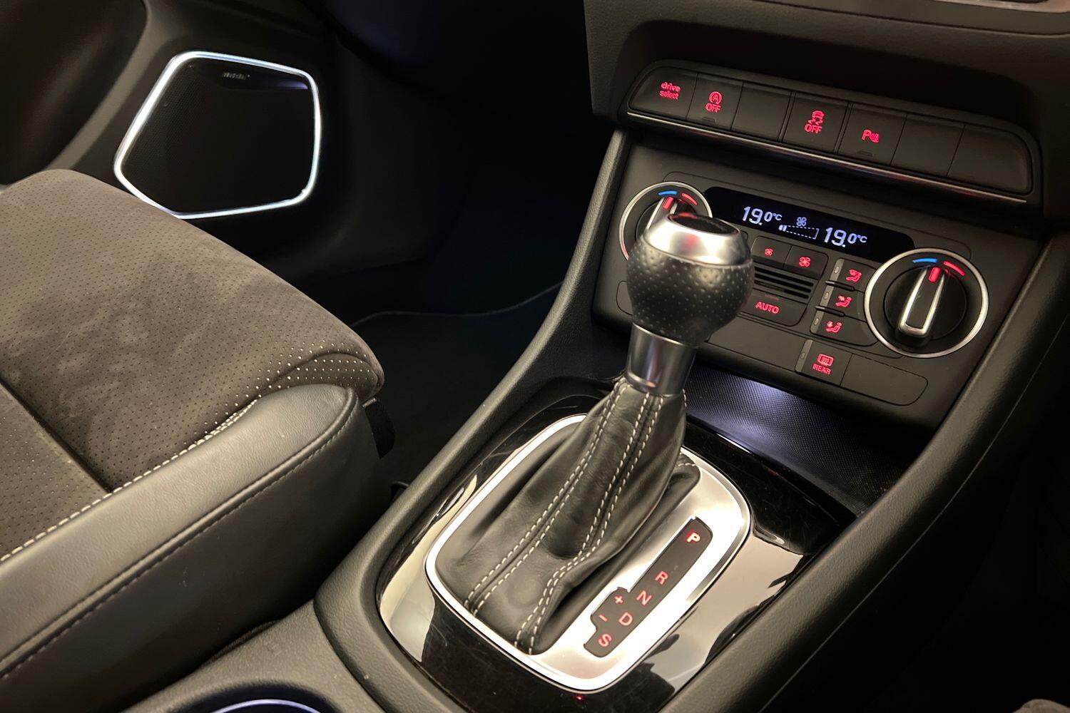 Used Audi Q3 2018 for sale - 76673375: Photo 10