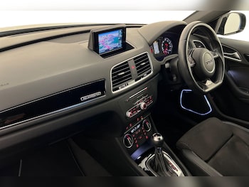 Used Audi Q3 2018 for sale - 76673375: Photo