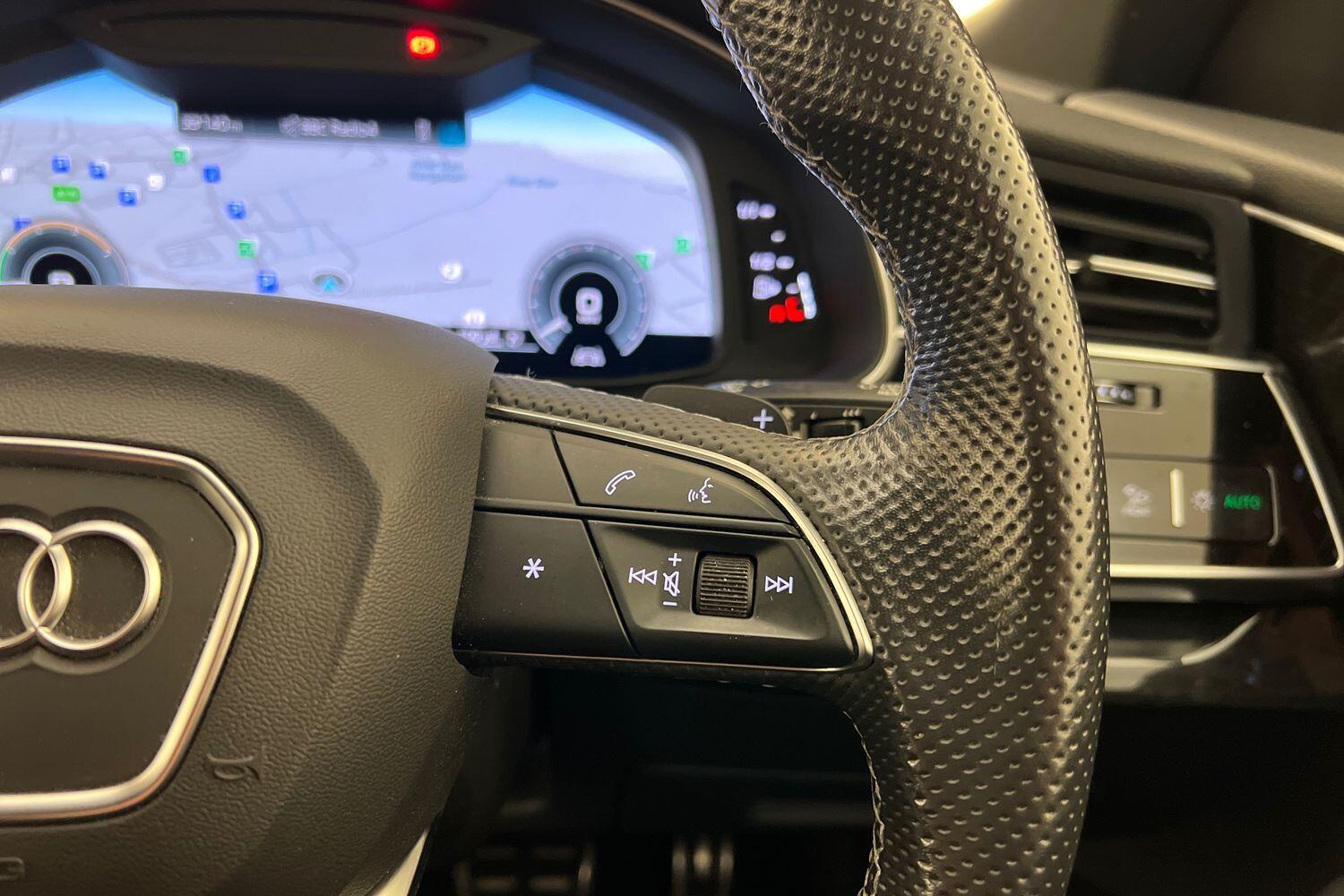 Used Audi Q8 2021 for sale - 76674523: Photo 16