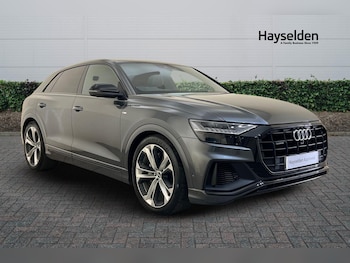 Audi - Q8