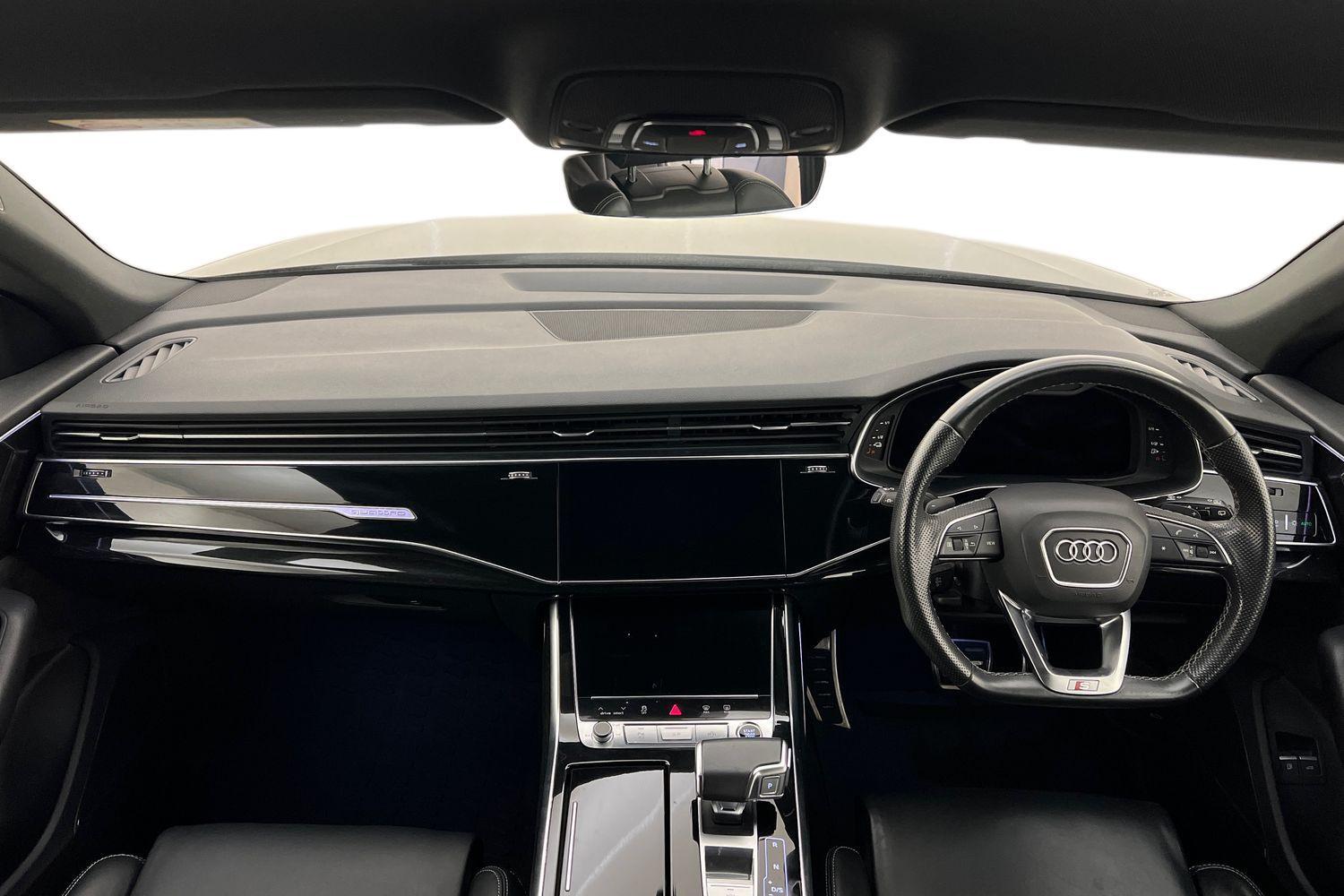 Used Audi Q8 2021 for sale - 76674523: Photo 8