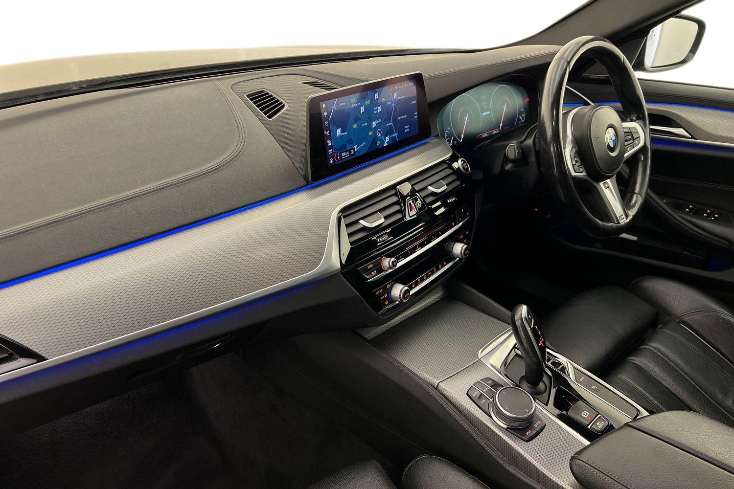 Used BMW 5 Series 2018 for sale - 76673829: Photo 2