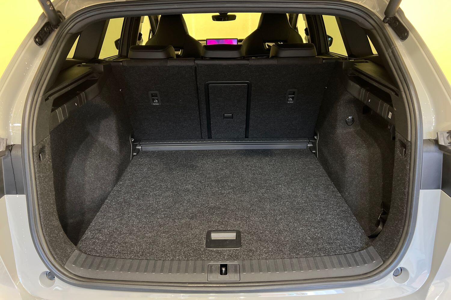 Used Skoda Enyaq 2025 for sale - 76680650: Photo 12