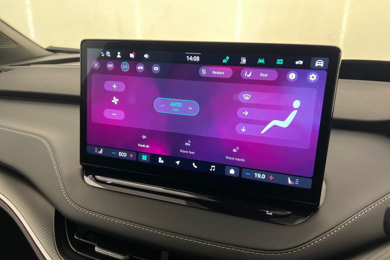 Used Skoda Enyaq 2025 for sale - 76680650: Photo 19