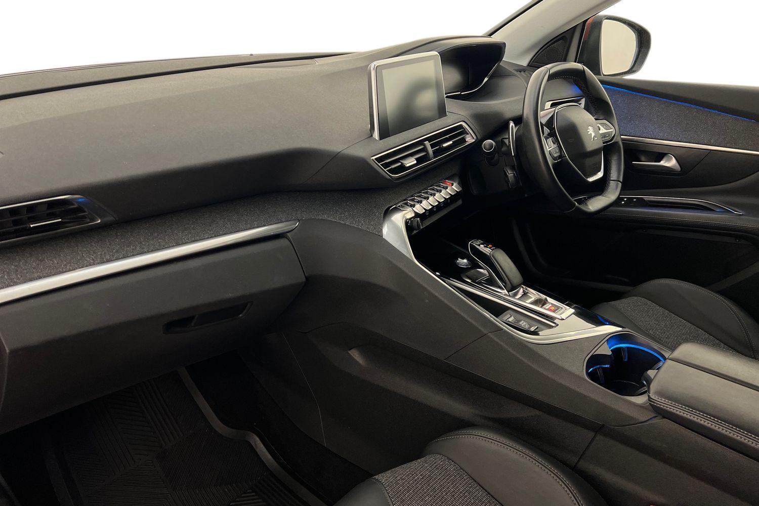 Used Peugeot 3008 2020 for sale - 76680865: Photo 2