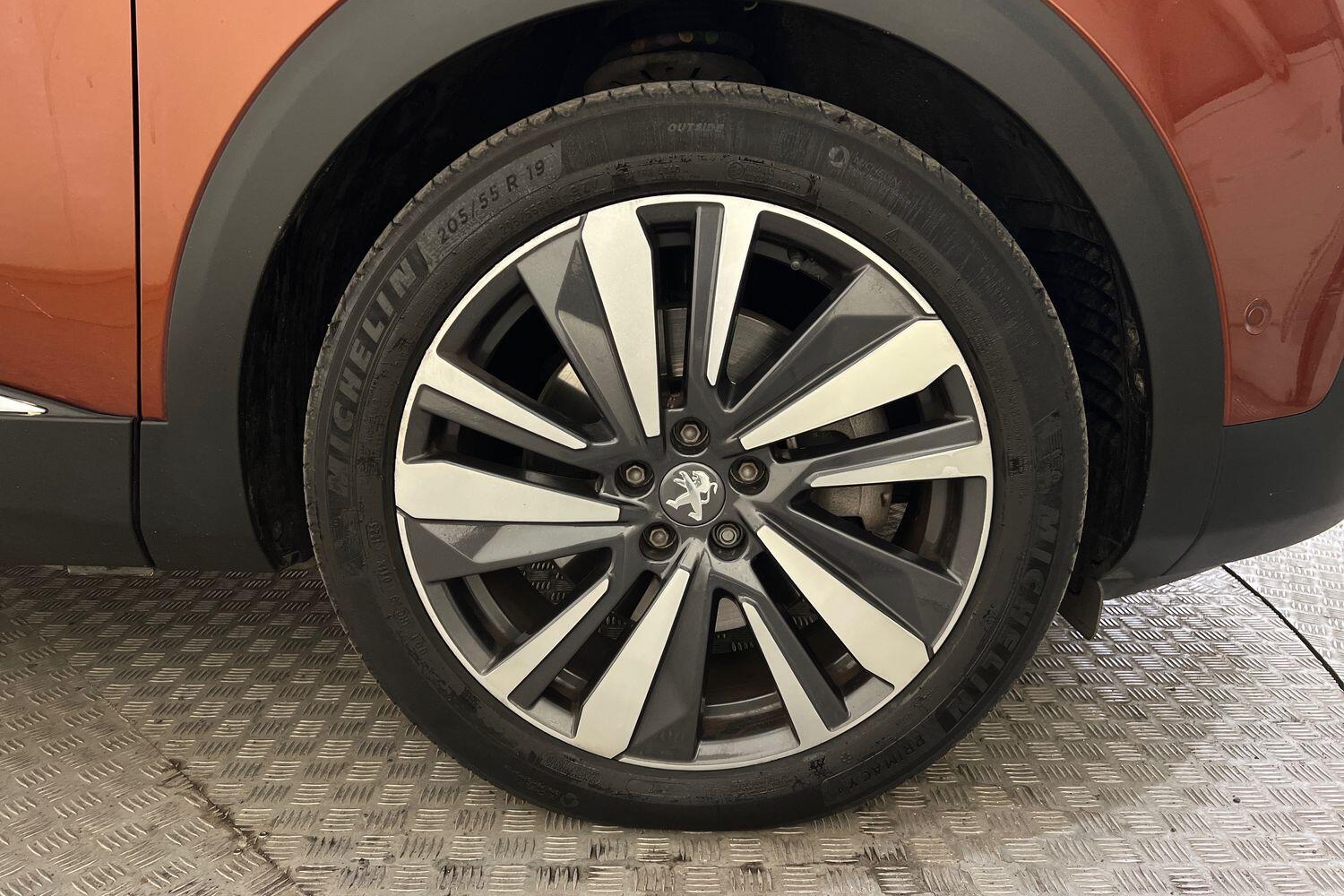 Used Peugeot 3008 2020 for sale - 76680865: Photo 5