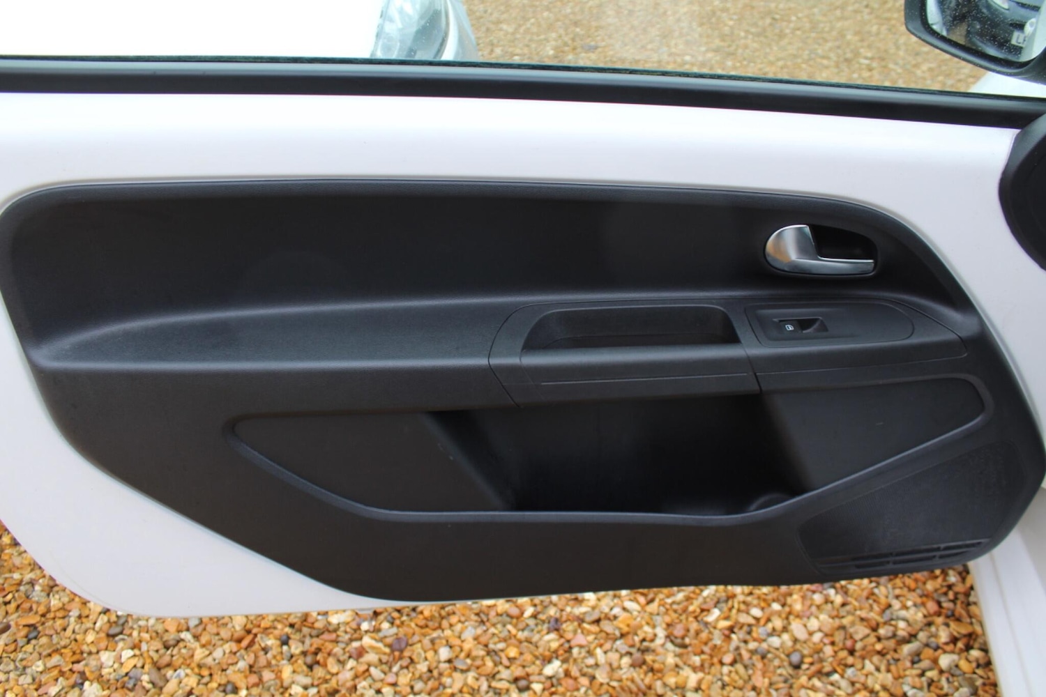 Used Volkswagen up! 2013 for sale - 77524265: Photo 9