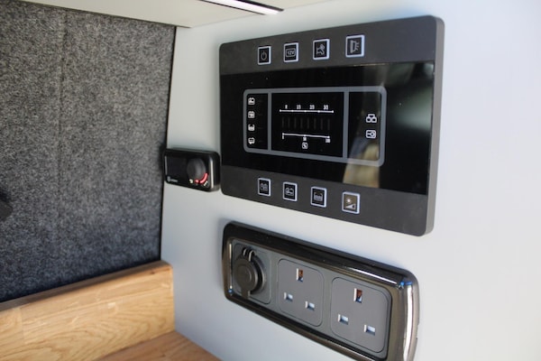 Used Volkswagen Transporter 2014 for sale - 75658604: Photo 14