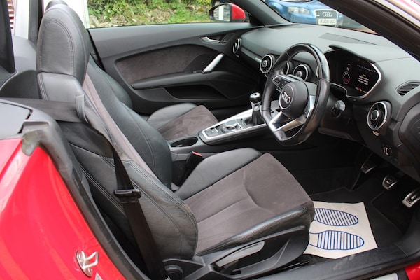 Used Audi TT 2015 for sale - 75449882: Photo 2