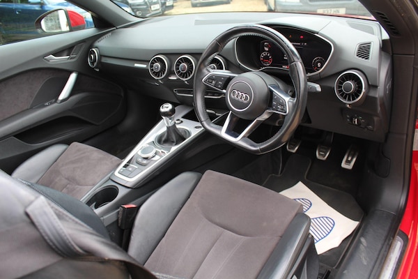Used Audi TT 2015 for sale - 75449882: Photo 4