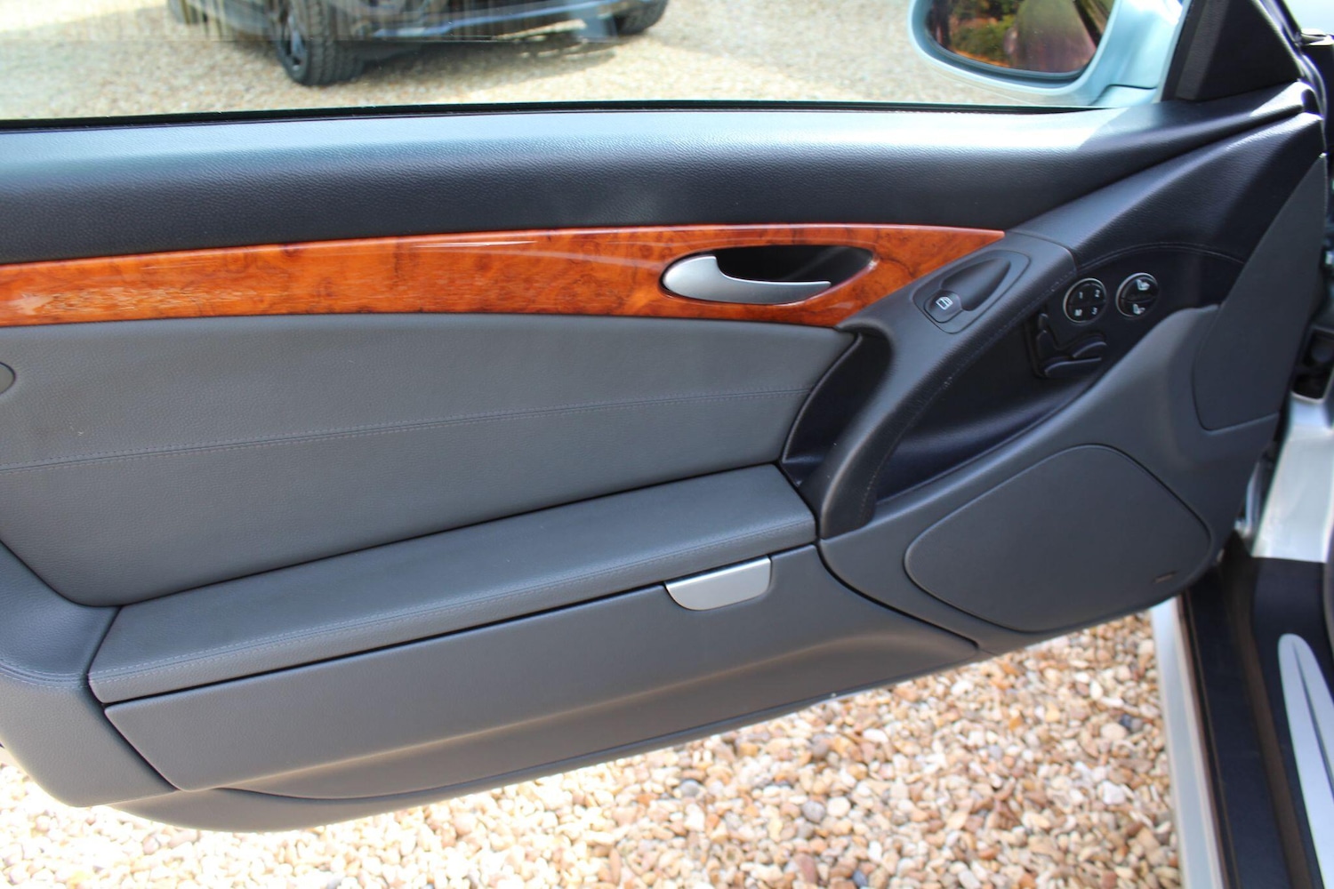 Used Mercedes-Benz SL 2002 for sale - 76270322: Photo 14