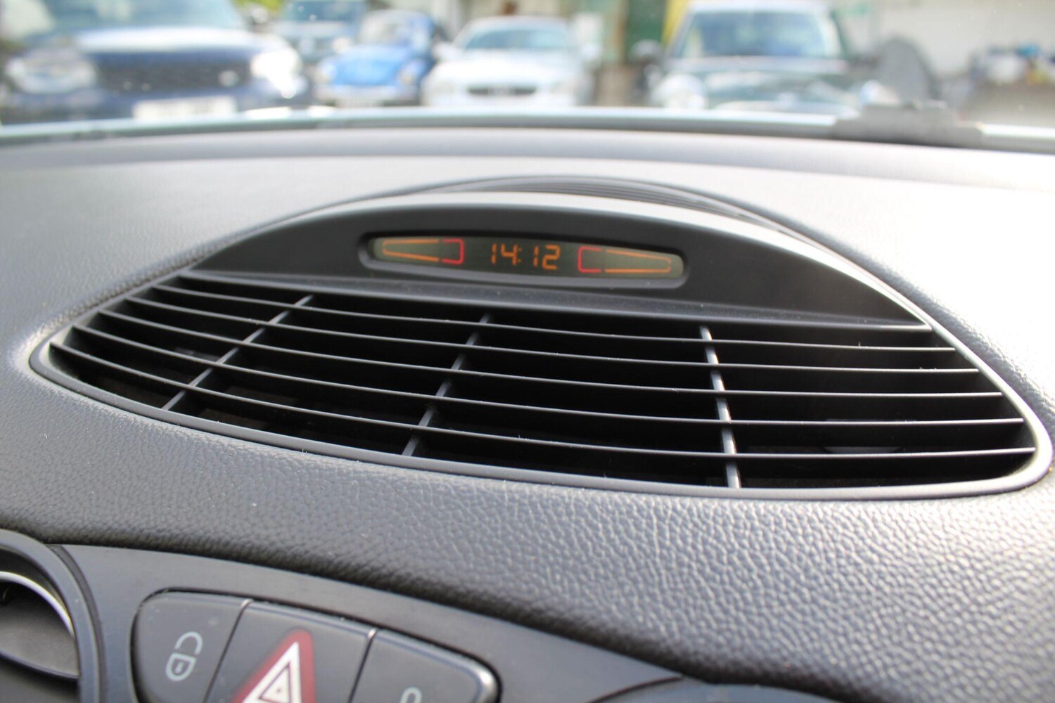 Used Mercedes-Benz SL 2002 for sale - 76270322: Photo 21