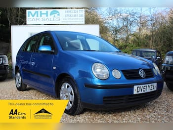 Used Volkswagen Polo 2002 for sale - 79677537: Photo