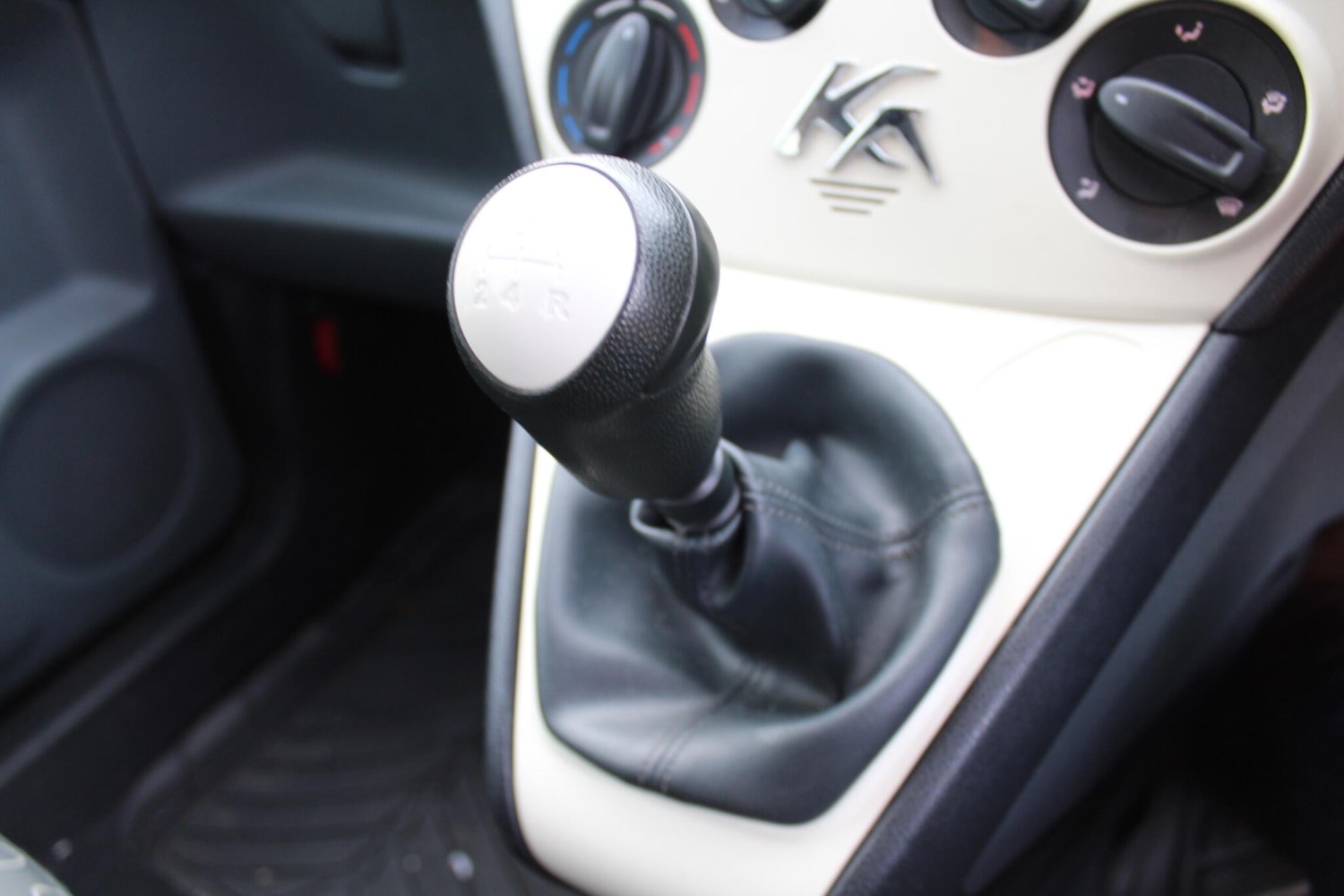 Used Ford Ka 2012 for sale - 77030042: Photo 16