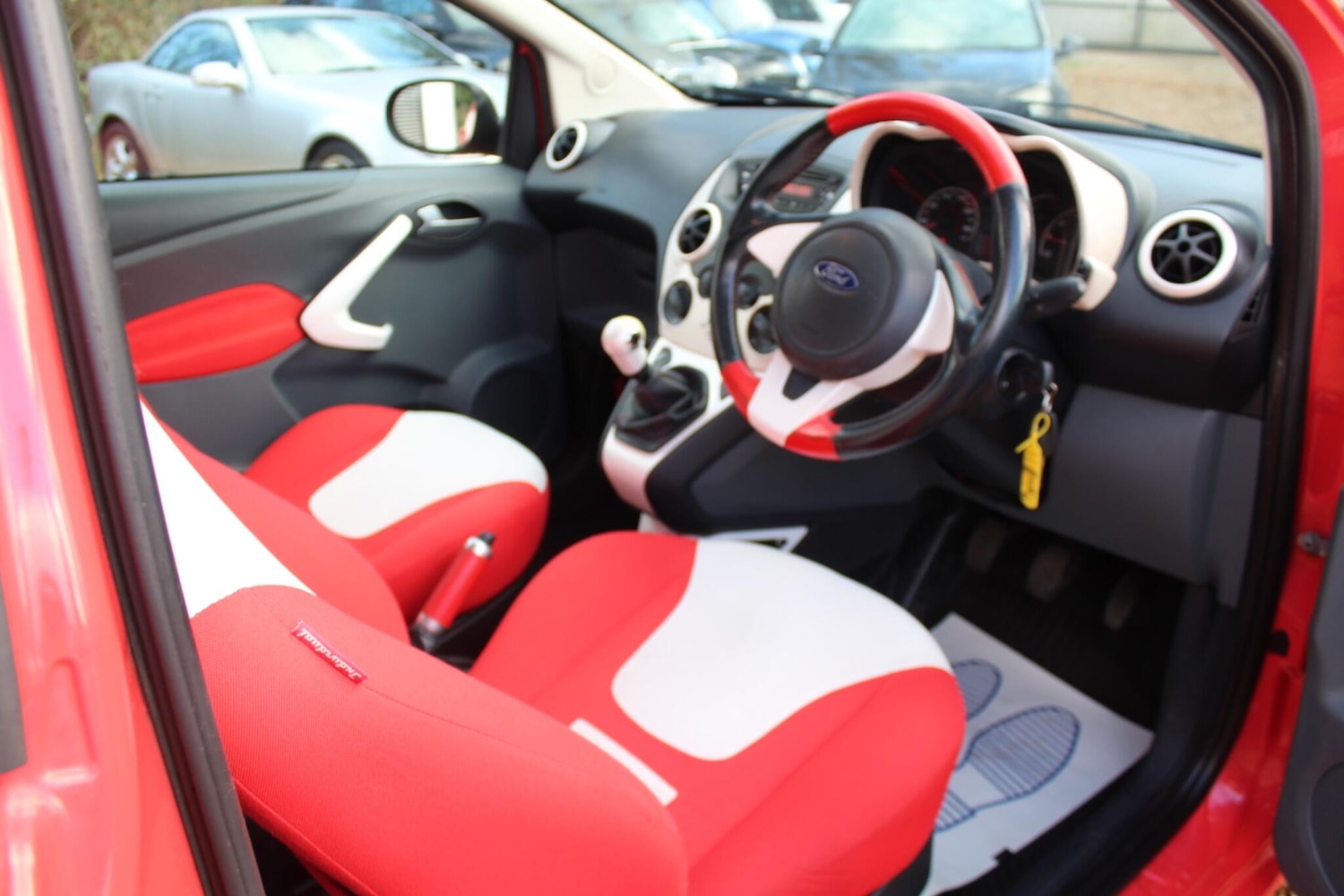 Used Ford Ka 2010 for sale - 76781028: Photo 2
