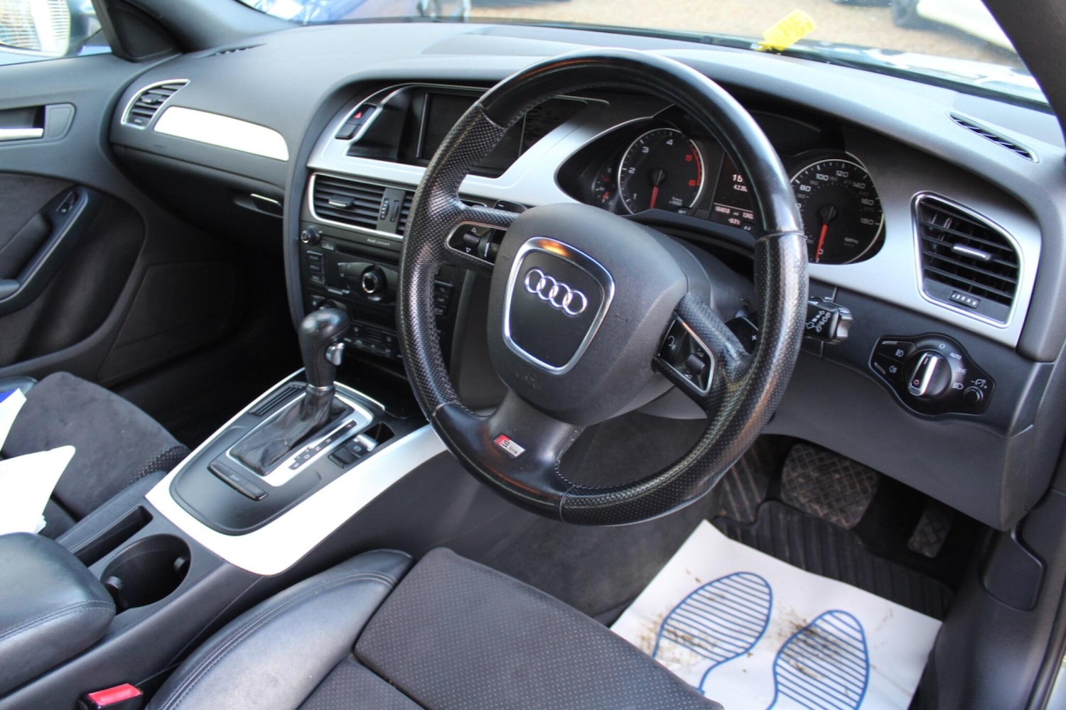 Used Audi A4 2011 for sale - 77440403: Photo 13