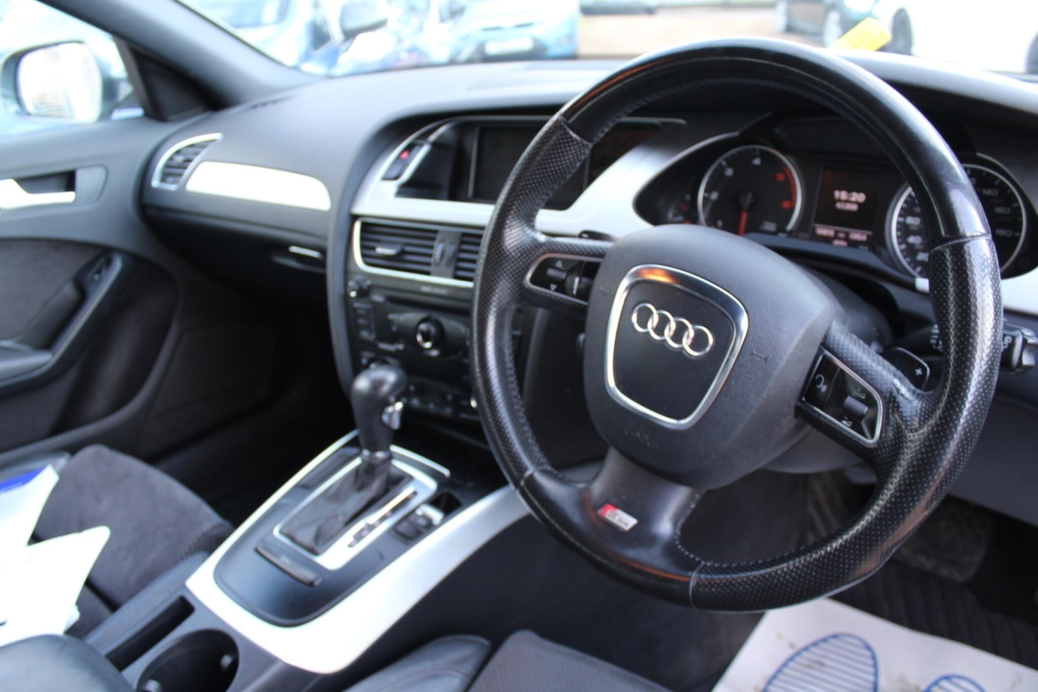 Used Audi A4 2011 for sale - 77440403: Photo 6