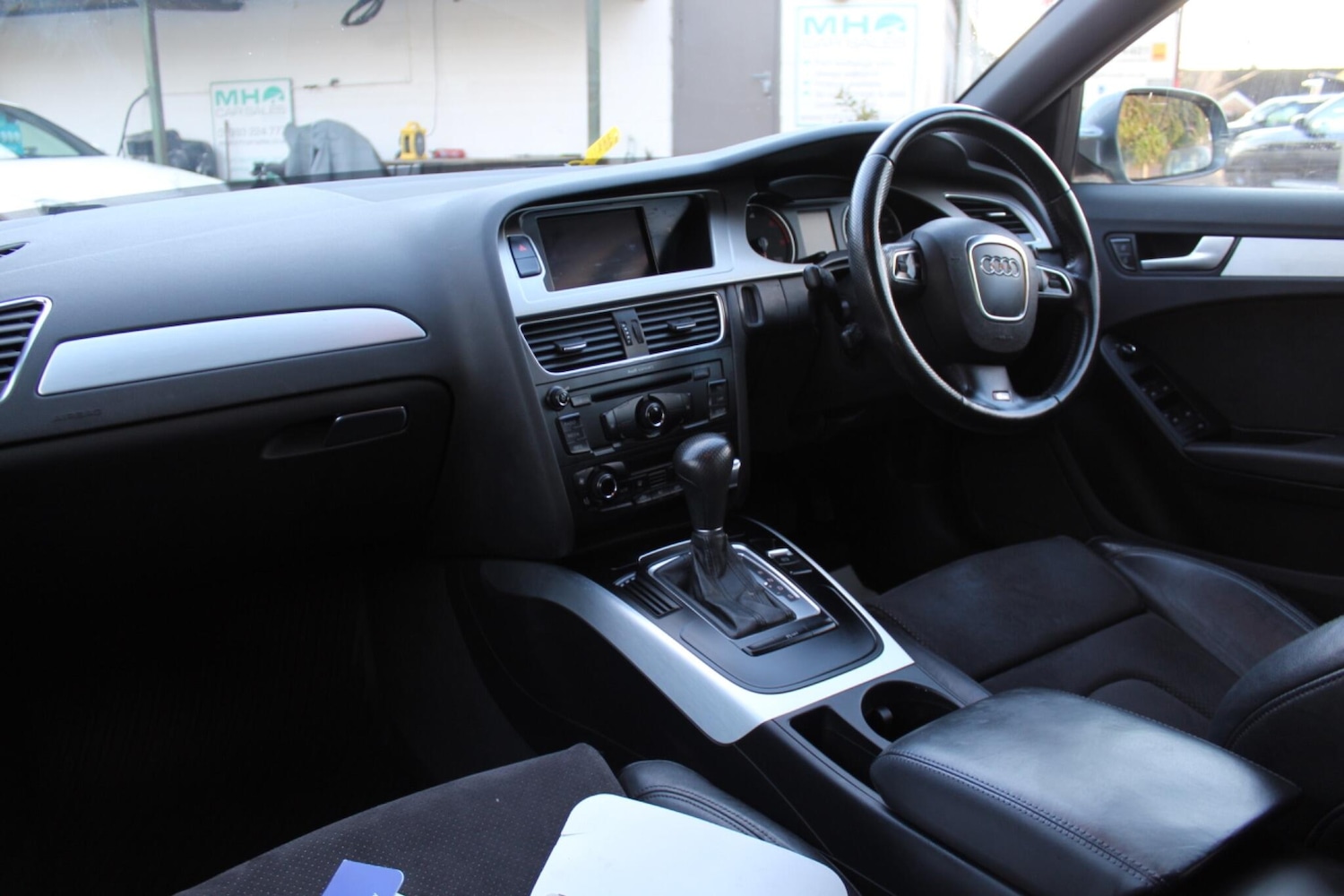 Used Audi A4 2011 for sale - 77440403: Photo 8
