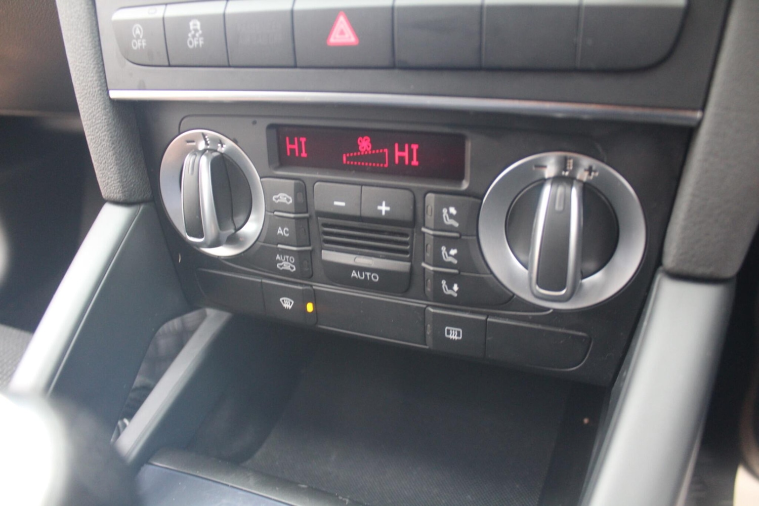 Used Audi A3 2012 for sale - 76550324: Photo 4