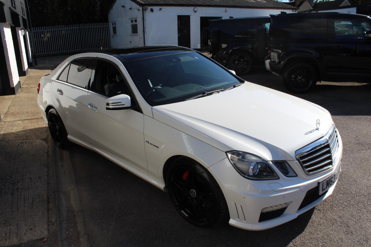 Used Mercedes-Benz E Class 2013 for sale - 76988312: Photo 33