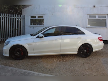 Used Mercedes-Benz E Class 2013 for sale - 76988312: Photo