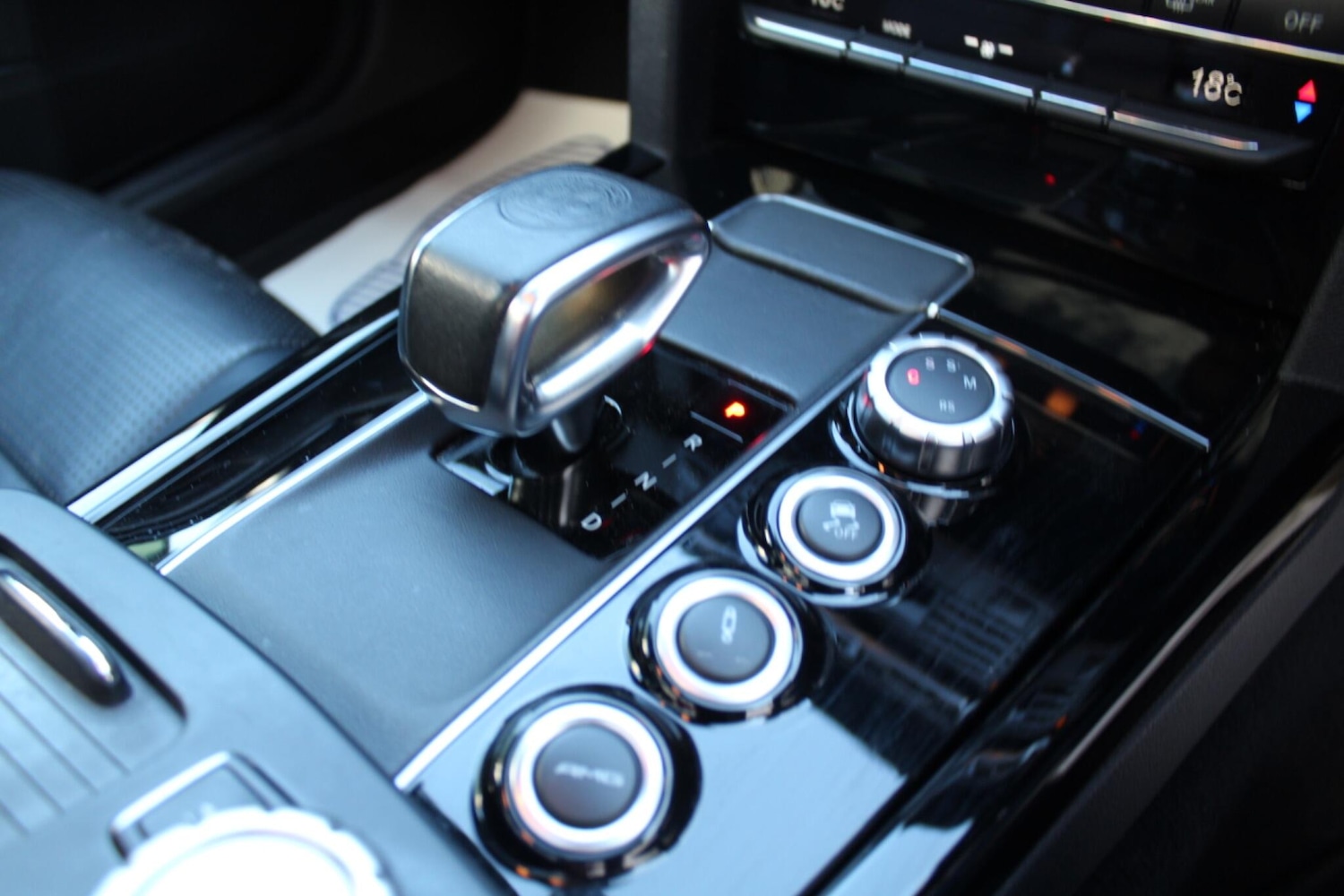 Used Mercedes-Benz E Class 2013 for sale - 76988312: Photo 8