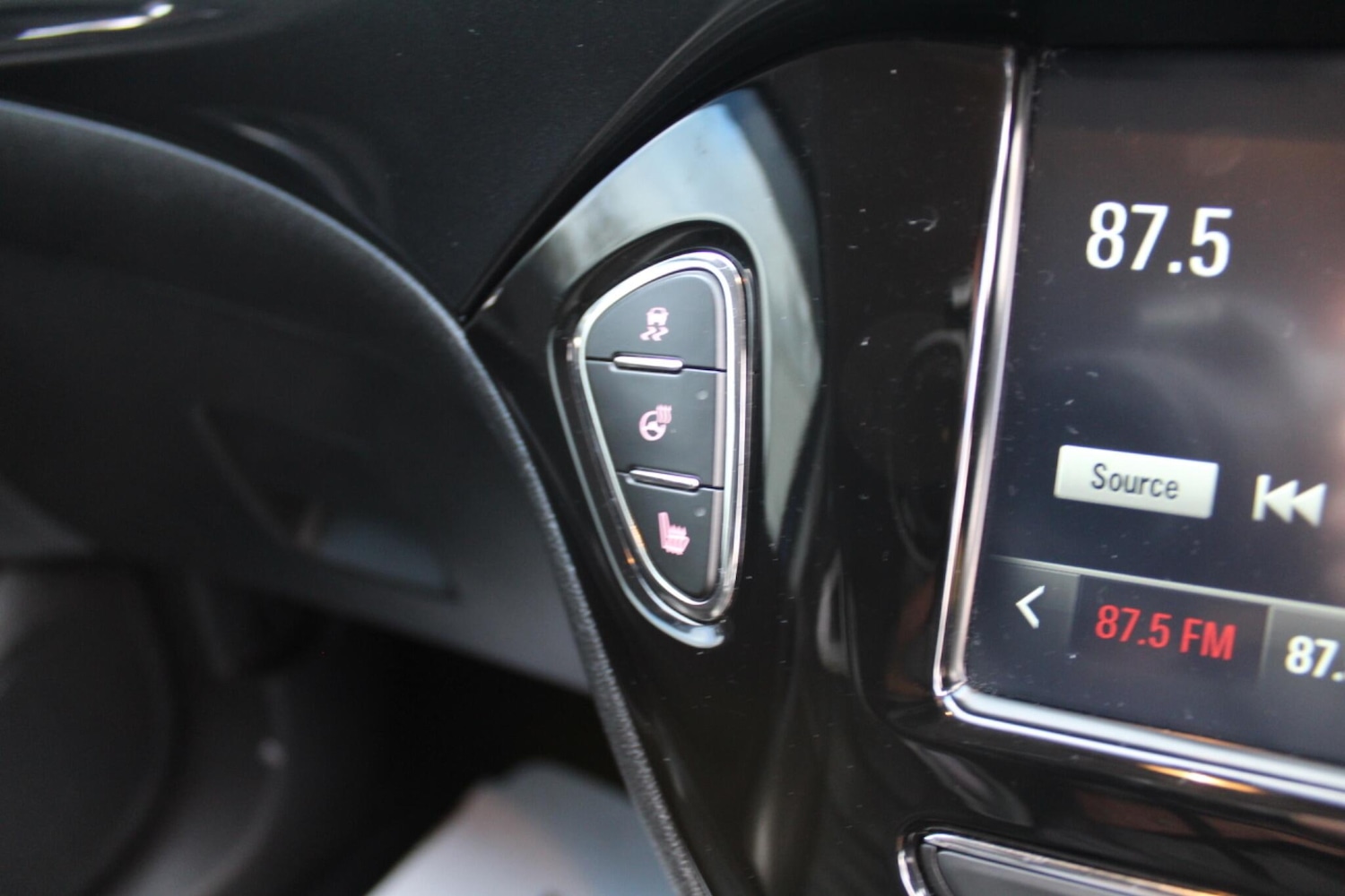 Used Vauxhall Corsa 2016 for sale - 77440367: Photo 18