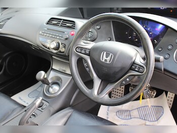 Used Honda Civic 2011 for sale - 77671995: Photo