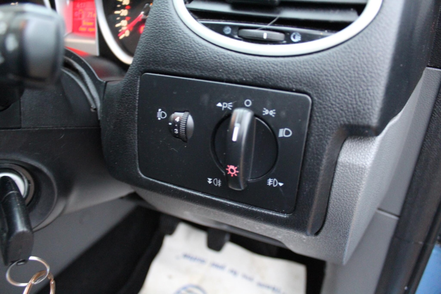 Used Ford Focus 2010 for sale - 77455531: Photo 7