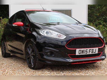 Used Ford Fiesta 2015 for sale - 79337321: Photo