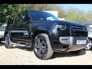 Used Land Rover Defender 110 2023 for sale - 74358303: Photo