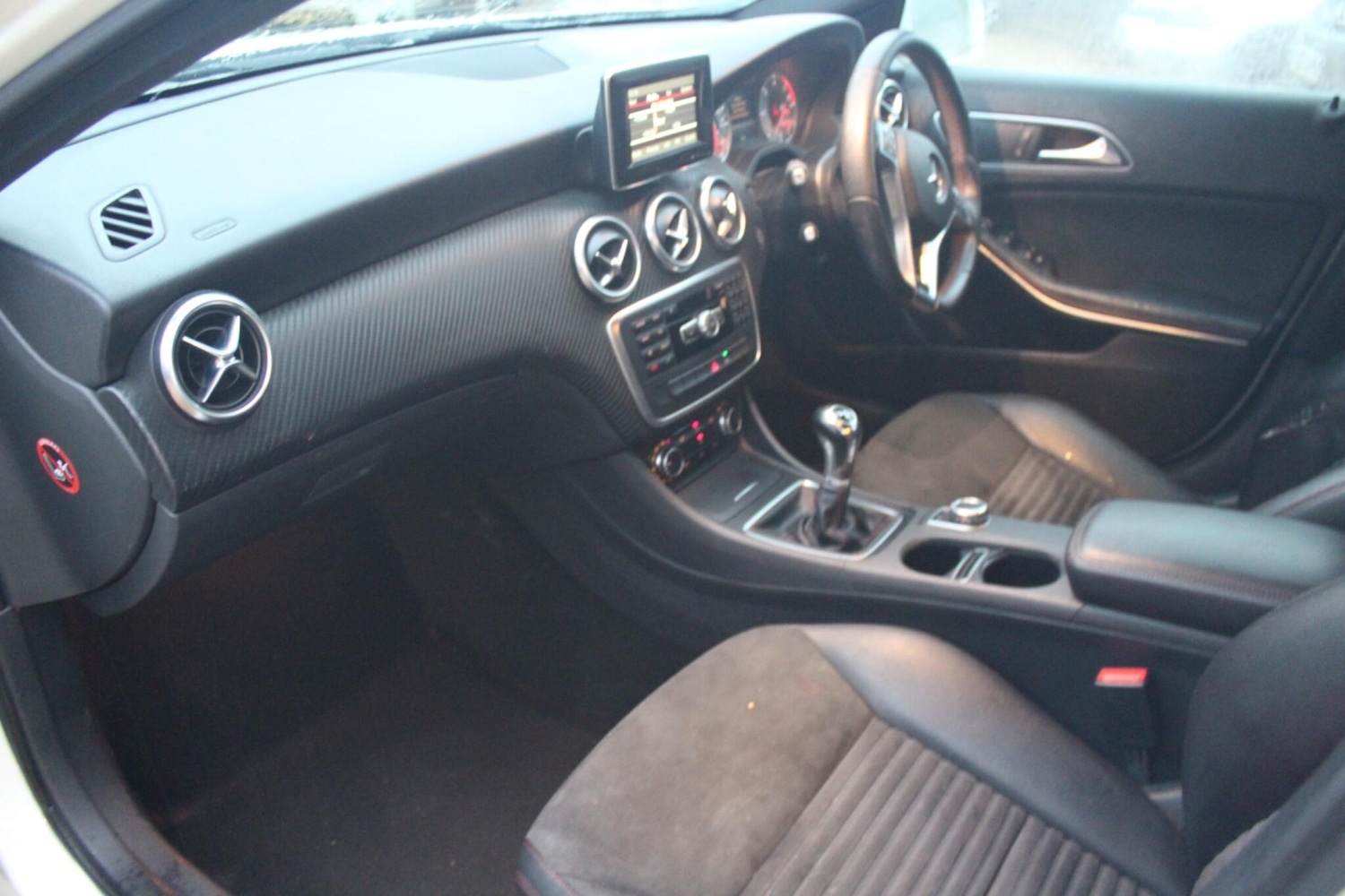 Used Mercedes-Benz A-Class for sale - 76994195: Photo 2