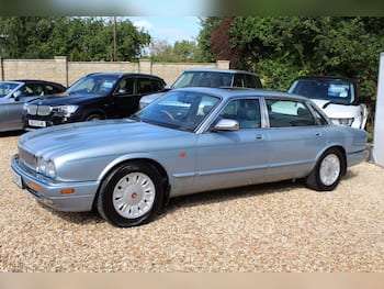 Used Daimler XJ Series 1995 for sale - 79808177: Photo