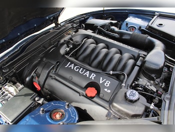 Used Jaguar XK8 1999 for sale - 79576341: Photo