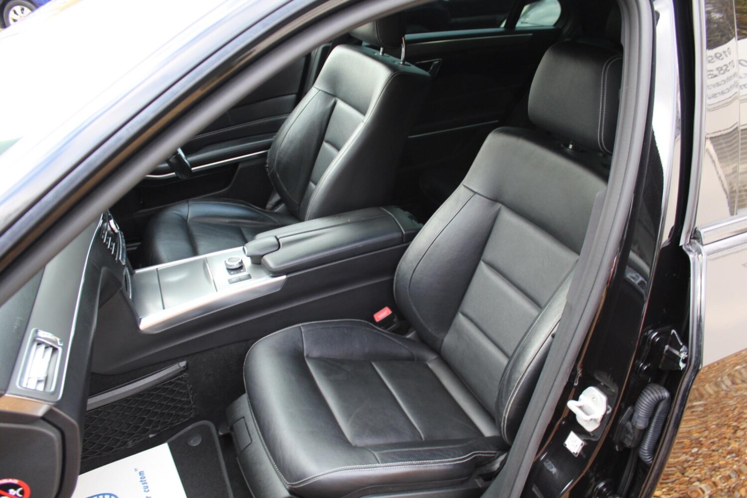 Used Mercedes-Benz E Class for sale - 77358360: Photo 17