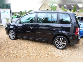 Used Volkswagen Touran 2009 for sale - 78784318: Photo