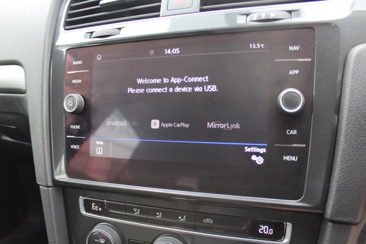 Used Volkswagen Golf 2018 for sale - 76295823: Photo 6