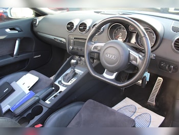 Used Audi TT 2009 for sale - 77440855: Photo