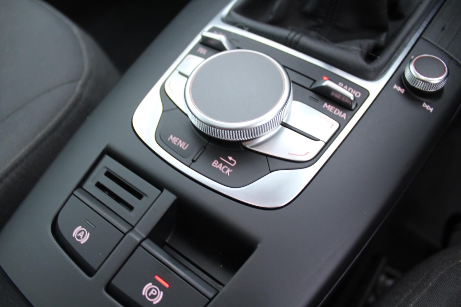 Used Audi A3 2015 for sale - 76562273: Photo 7